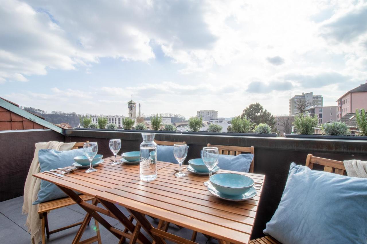 Lowe Apartment Blau Neuhausen Am Rheinfall Extérieur photo